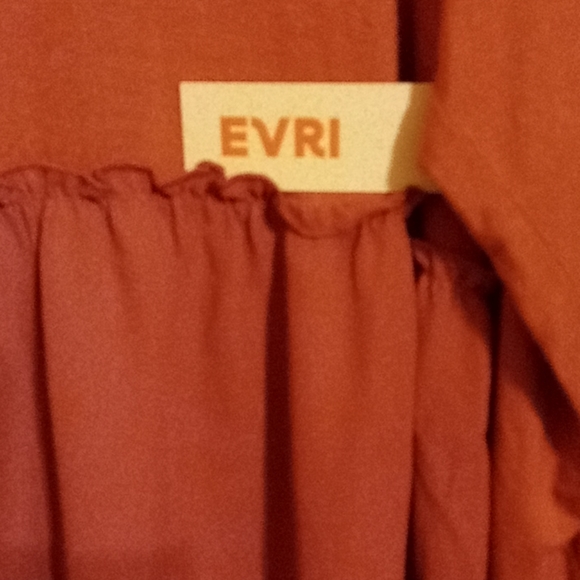 Top - Picture 4 of 6